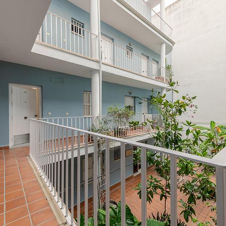 Isg Apartments Becquer Free Parking Inside The Building Σεβίλλη Εξωτερικό φωτογραφία