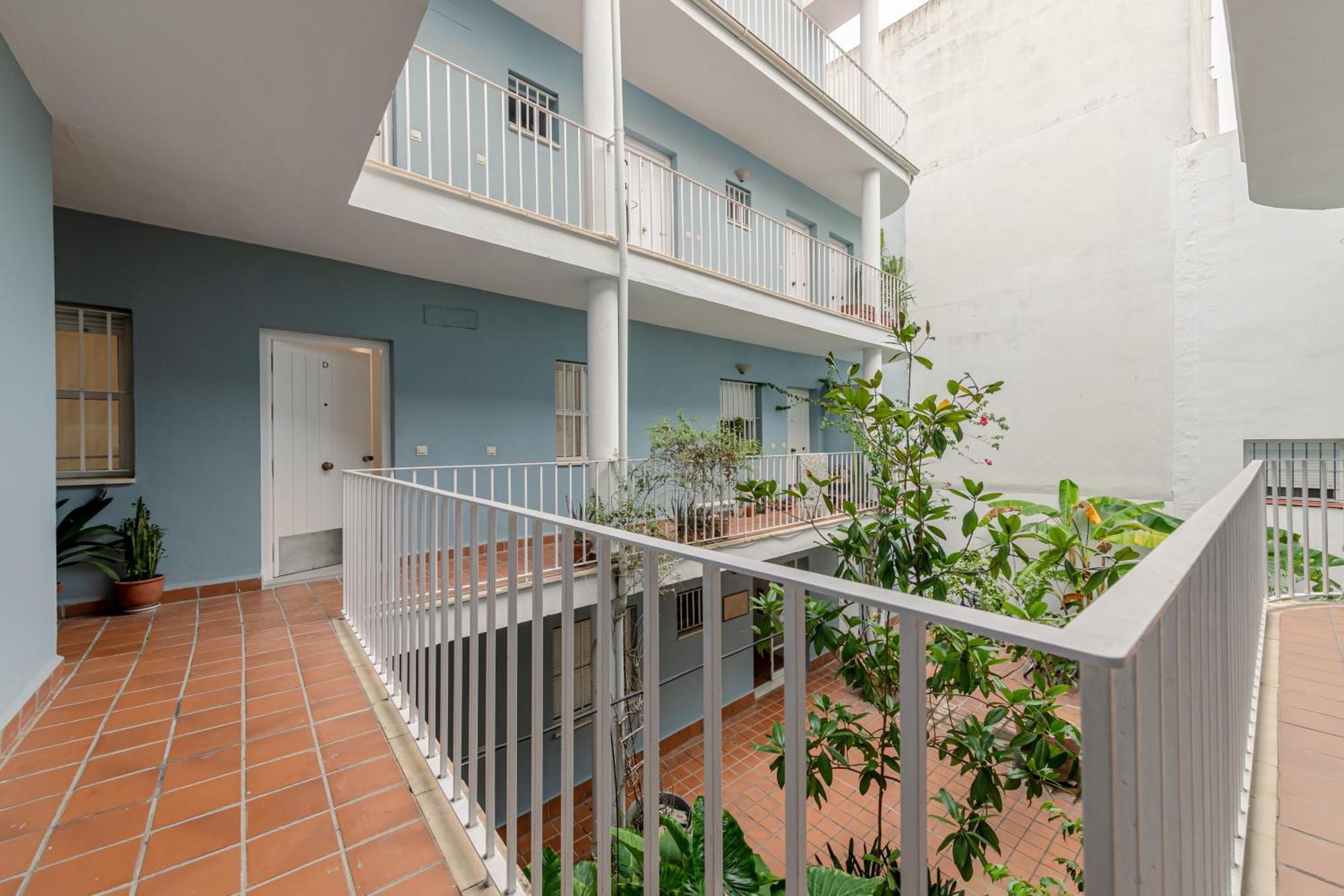 Isg Apartments Becquer Free Parking Inside The Building Σεβίλλη Εξωτερικό φωτογραφία